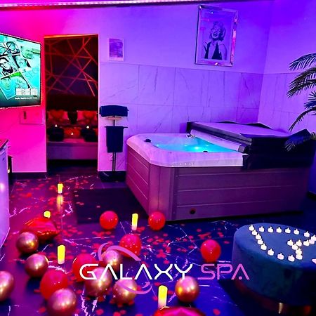 Galaxy Spa - Suite Jupiter Jacuzzi Privatif Champigneulles Exteriör bild