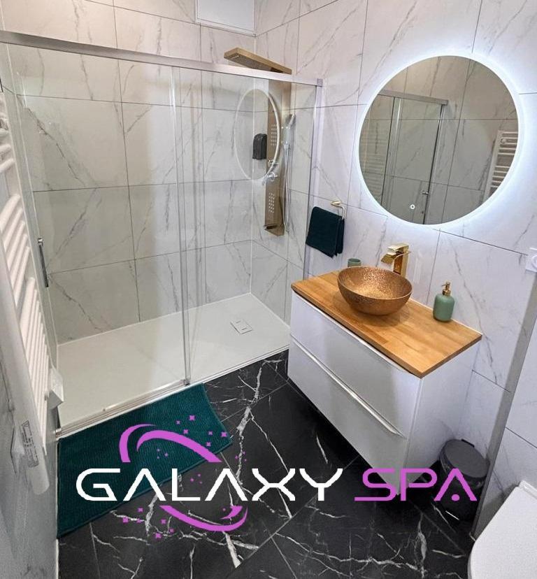 Galaxy Spa - Suite Jupiter Jacuzzi Privatif Champigneulles Exteriör bild