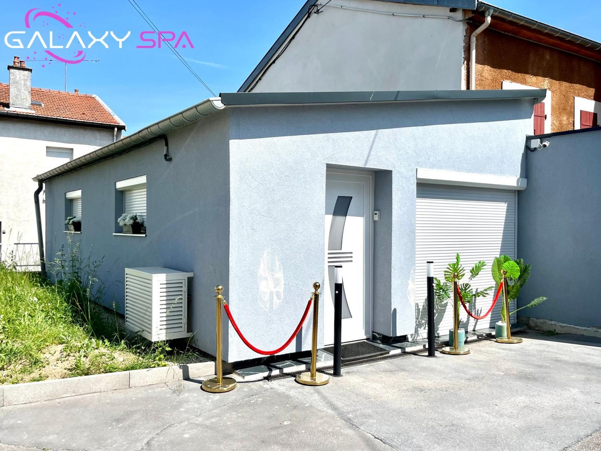 Galaxy Spa - Suite Jupiter Jacuzzi Privatif Champigneulles Exteriör bild